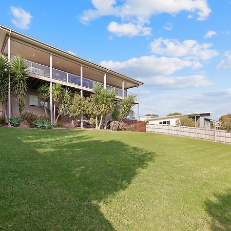Villa Saltwater Breeze Retreat Cowes Esterno foto