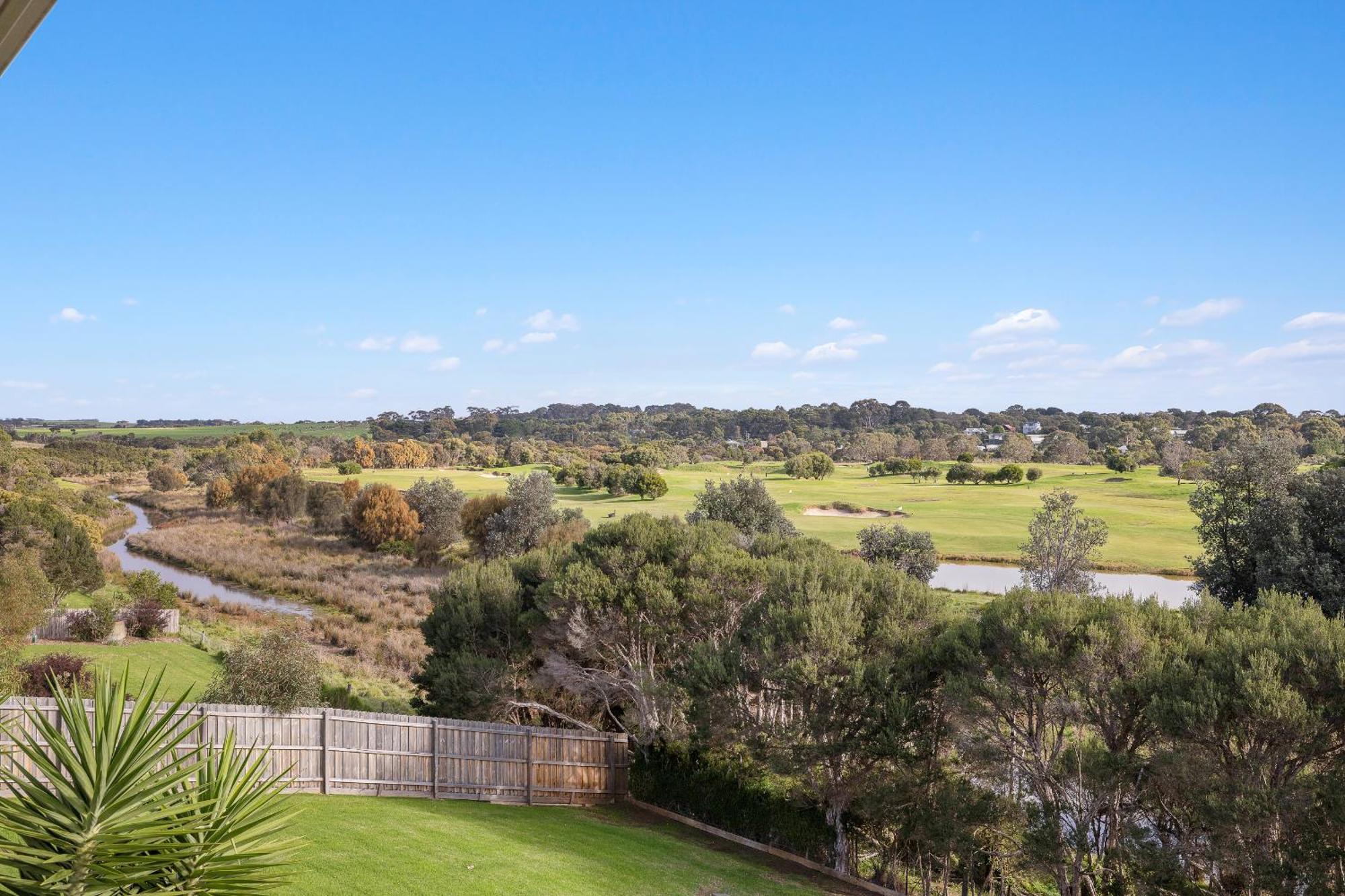 Villa Saltwater Breeze Retreat Cowes Esterno foto