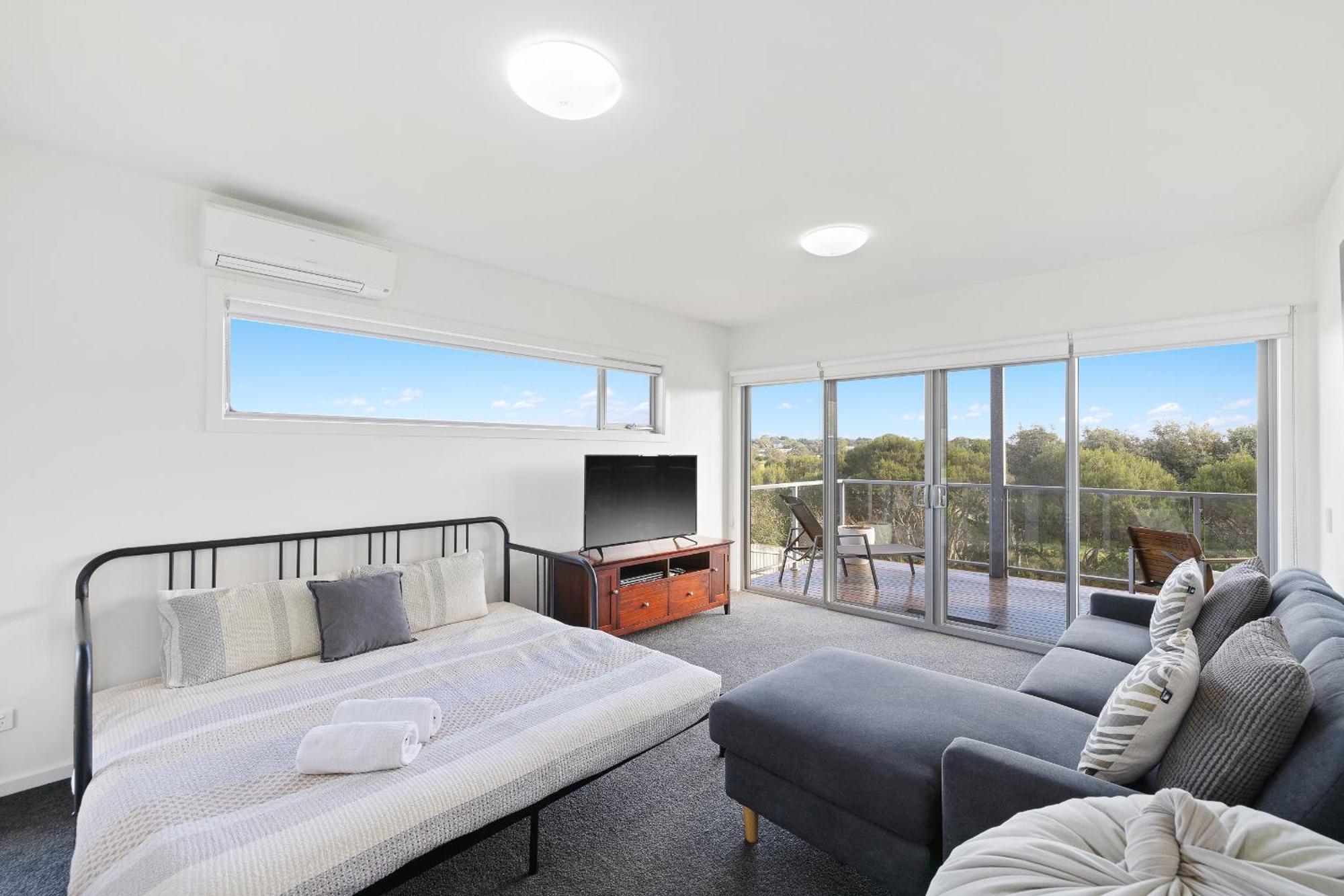 Villa Saltwater Breeze Retreat Cowes Esterno foto