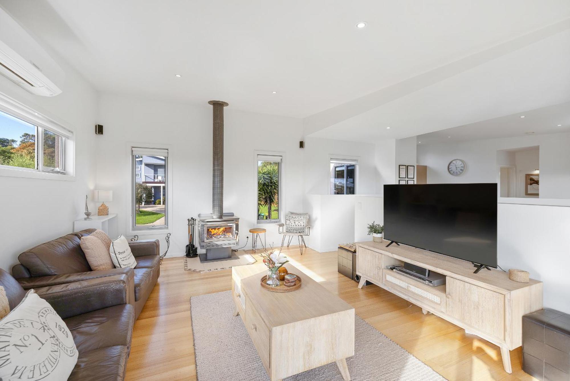 Villa Saltwater Breeze Retreat Cowes Esterno foto